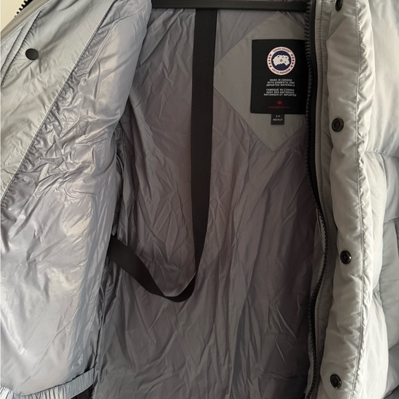 Men’s Canada Goose Armstrong Parka. Boulder Grey. Size small. - Picture 5 of 7